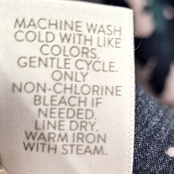 J. Jill Floral Women's Top - Pink and Blue Size M - Picture 9 of 10